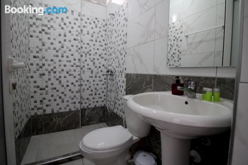 带阳台的三人房