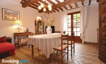 Beautiful Home in St,Marcellin les Vaiso with 2 Bedrooms and Outdoor Swimming Pool