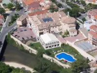 Azz Peñafiel Las Claras Hotel & Spa Hotels in 