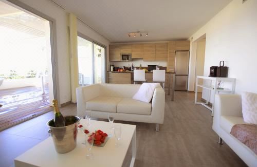 带海景的两卧室公寓-底楼