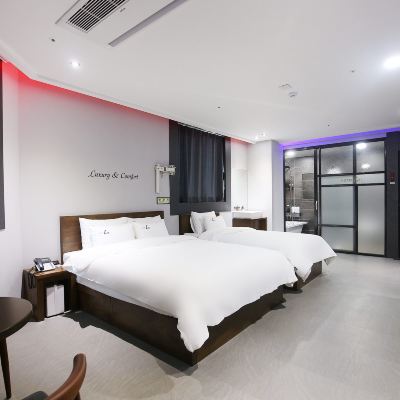 디럭스 트윈룸 (금연) Jincheon Lou Hotel 쿠폰