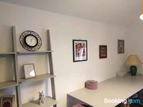 带山景的双人间