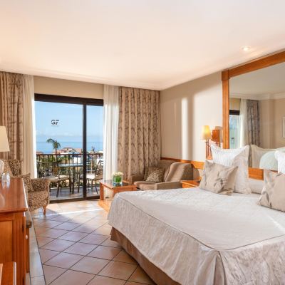 Senior Suite GF Gran Costa Adeje***** Promo Code