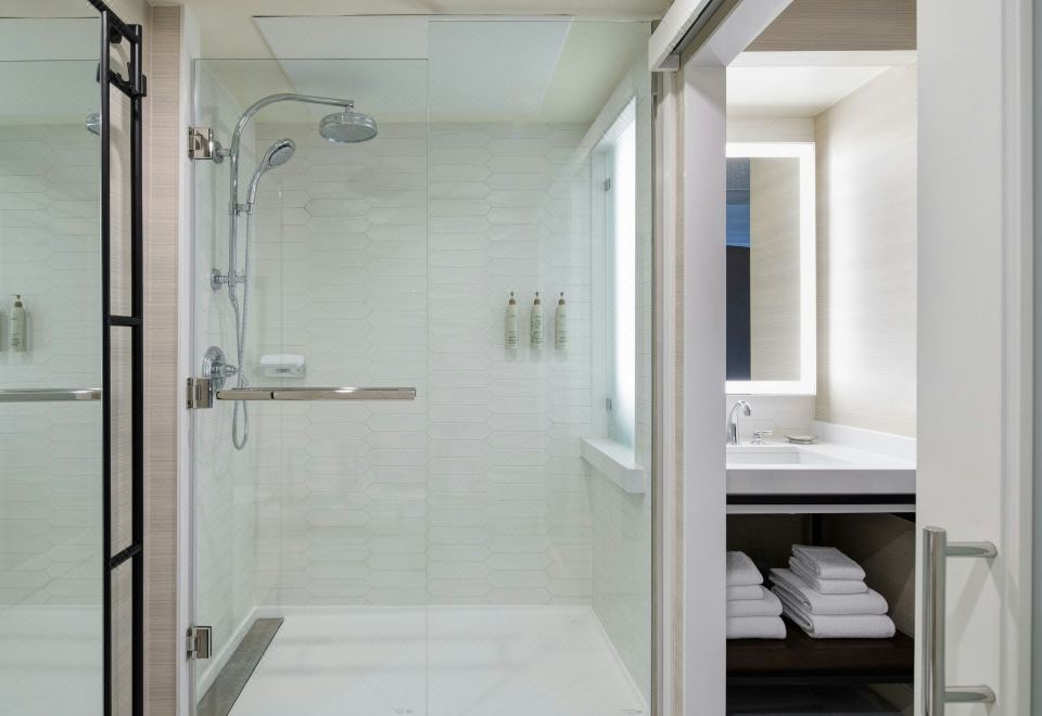 俱樂部樓層特大床房