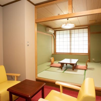 Reasonably Priced, Stair Access, Shared Bathroom [8 Tatami] [Japanese Room] [Non-Smoking] 伊東園ホテル尾瀬老神　山楽荘 クーポン