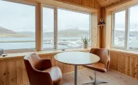 Lítlastova - A Charming Boathouse Getaway Hotels in 