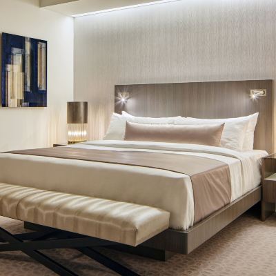 Standard Room, 1 Queen Bed, Non Smoking The Kindler Hotel Promo Code