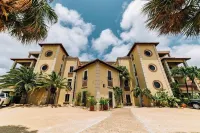 The Bellafonte - Luxury Oceanfront Hotel  otelleri