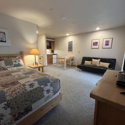 Riverview Queen With Kitchenette River Run Inn Promo Code
