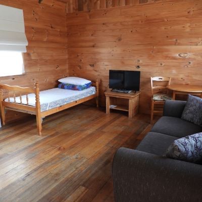Cabin #60-Twin Share 索美塞特房車公園酒店優惠