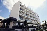Luxury Premium Finese Hotel a 
