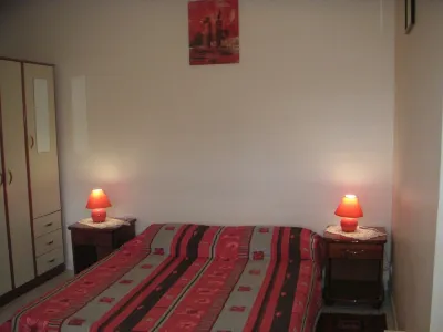 Pleasant STUDIO conditioning. CARBET in the North Caribbean ds ds 1 ventilated place quiet WIFI Các khách sạn ở 