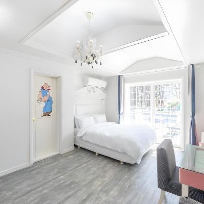 5th Mario (1st Floor/Couple Room/Dogs Allowed) 태안 빨간풍선 펜션 쿠폰