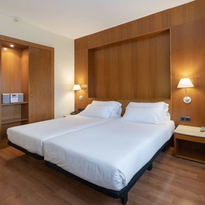 Twin Room Berenguer IV Promo Code