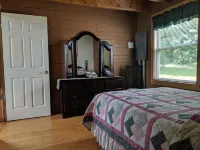 Smith Rock Chalets Hotel a 