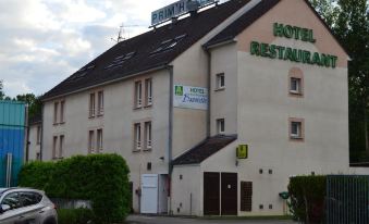 Logis Hotel Restaurant Bagatelle - 51530 Dizy - Housity