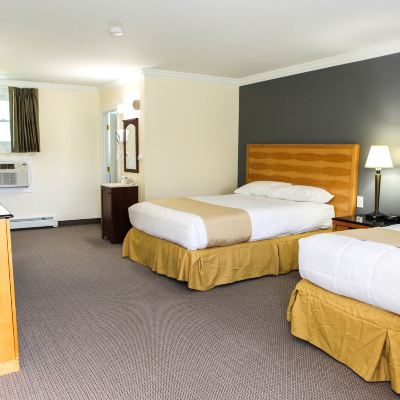Standard Room, 2 Queen Beds, Non Smoking Moonlight Inn Promo Code