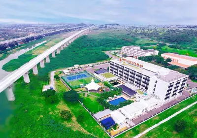 โรงแรมเลอ พรีเมียร์ โคตา เดลตามาส โรงแรมใน