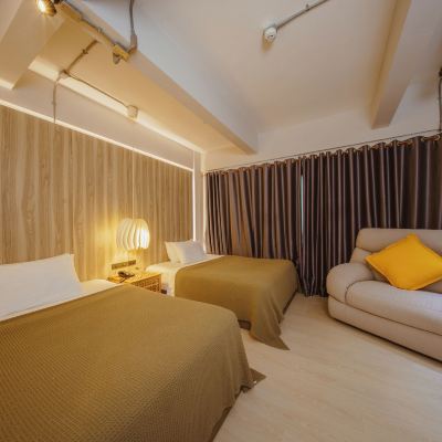Deluxe Twin Room The Brown Hotel Promo Code