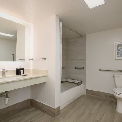 1 Queen Mobility Sirata Beach Resort Promo Code