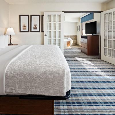 One-Bedroom Deluxe King Suite - Non-Smoking AmericInn by Wyndham Dickinson Promo Code