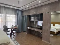 Platinum Lodge Hotel di 