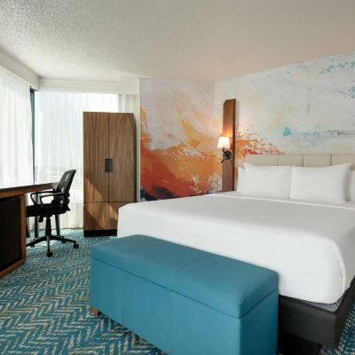1 King Bed, Deluxe Room, Riverfront, Non-Smoking Fort Pontchartrain a Wyndham Hotel Promo Code