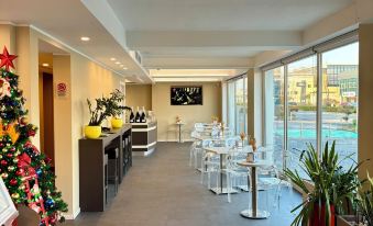 Blu Hotel - Housity
