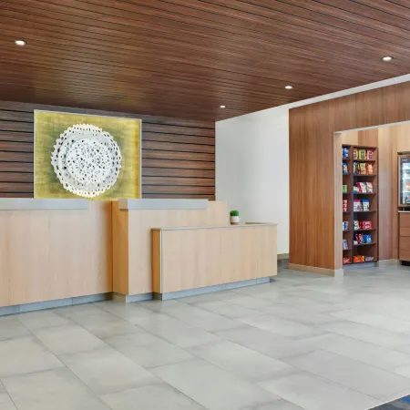 Fairfield by Marriott Inn & Suites Morrow Отели в г. Морроу