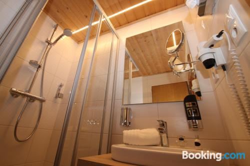 双人房（带梳化床）