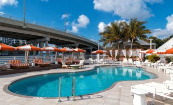 Waterstone Resort & Marina Boca Raton, Curio Collection by Hilton