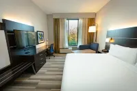 Holiday Inn Express & Suites FRANKLIN - BERRY FARMS by IHG