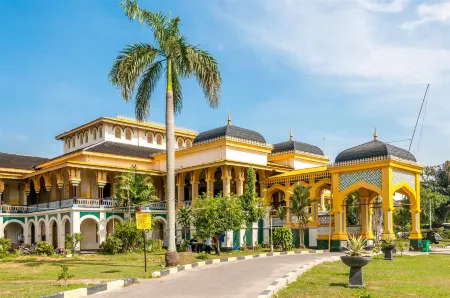 Oyo 293 Mutiara Hijau Suites Syariah