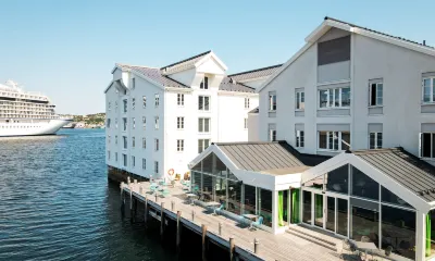 Thon Hotel Kristiansund Отели в г. 