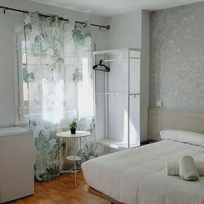 Double Room with City View and Kitchenette