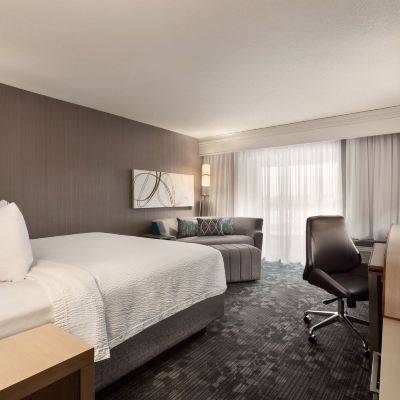 King Room with Sofa bed Courtyard by Marriott Topeka Promo Code