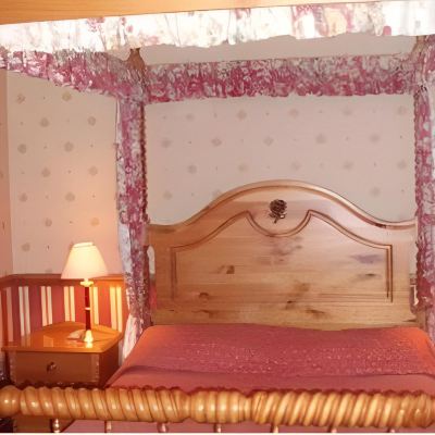 Double Ensuite Four Poster