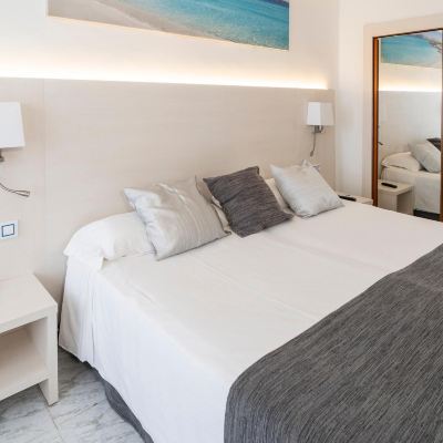 Standard Twin Room Hotel Amic Horizonte Promo Code