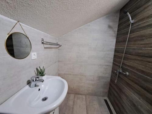 带阳台的四人房