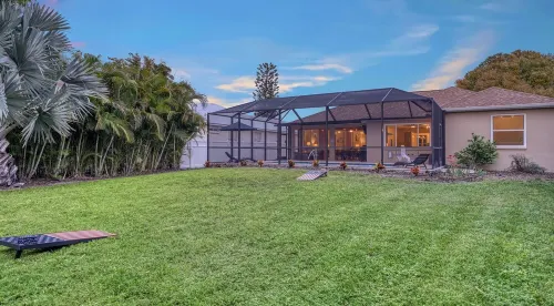 Ami Beaches & Img in 5 Miles•Kid Amenities Galore•Heated Pool•Shaded Pool Patio!