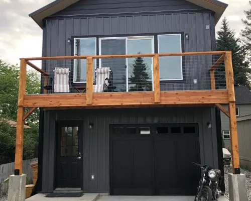 Newly Built 1-bedroom house w/ deck, W/D, full kitchen, WiFi in SANDPOINT Hotels in Sandpoint