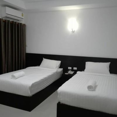 ห้องดีลักซ์ เตียงแฝด รหัสโปรโมชั่น ยูดี เฮ้าส์