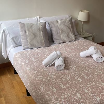 Double Room with Shared Bathroom Aloha Hostel Promo Code
