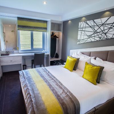 Contempo Double Room Red Hall Hotel Promo Code