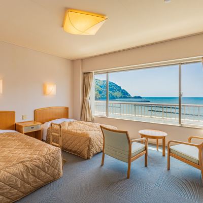 Barrier-Free On The Seaside [Twin Room] [Non-Smoking] [Oceanfront] 公共の宿 伊豆まつざき荘 クーポン