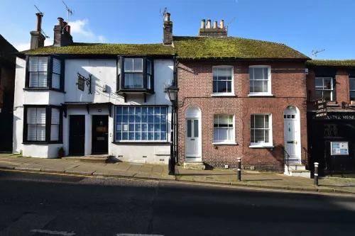 5 East Street