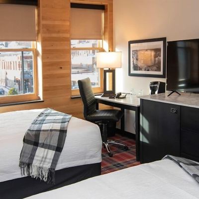 Queen Room Water Street Inn Promo Code