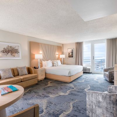 Front Corner 1 King Bed, Ocean View Port-O-Call Hotel Promo Code