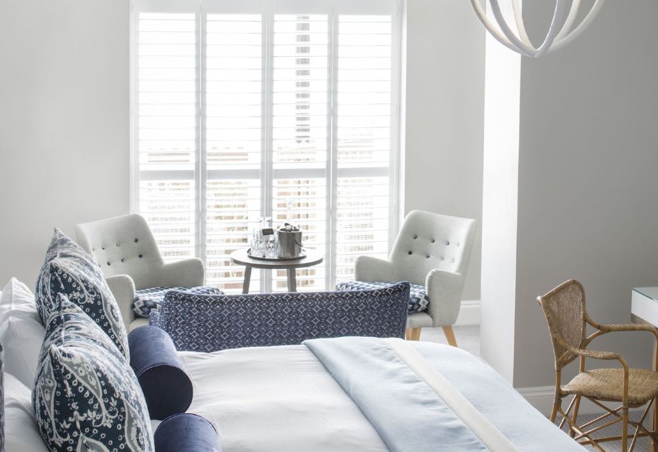 小型套房（带海景的）