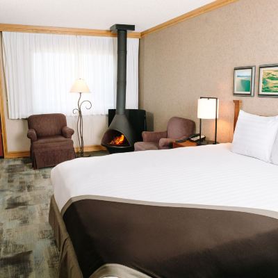 Deluxe King Room With Fireplace Cavalier Oceanfront Resort Promo Code